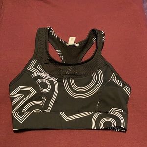 Forever 21 sports bra